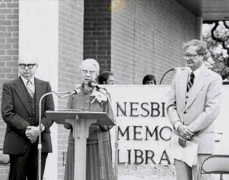 Library dedication 2.jpg