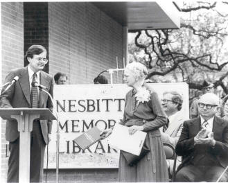 Library dedication 4.jpg